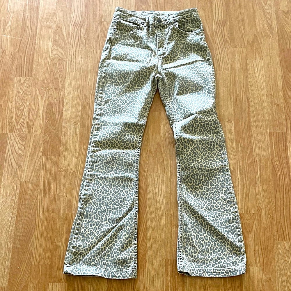 Vintage cheetah jeans pants . Size 30